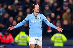 曼晚：瓜迪奥拉希望在新赛季前精简阵容，或将有多名球员离开球队